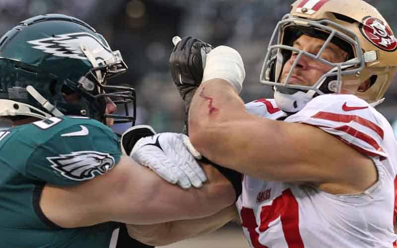 Nick Bosa battling an Eagles lineman